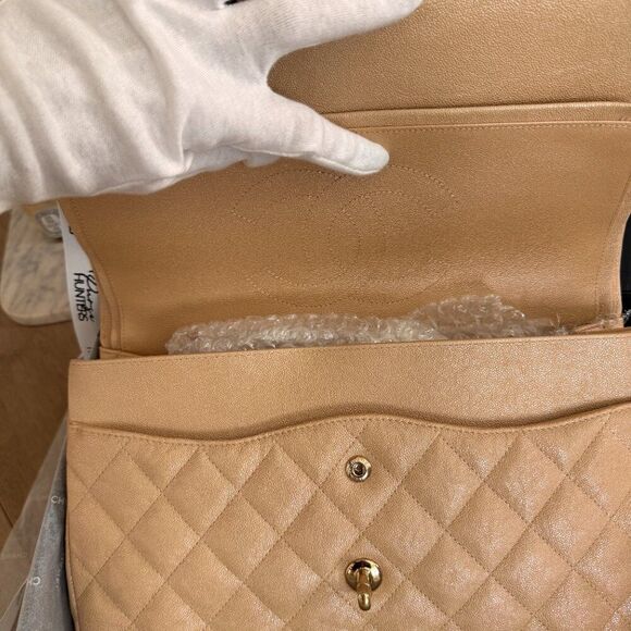100% Authentic 19S CHANEL Jumbo Double Flap IRIDESCENT Caviar Lambskin GHW - Picture 10 of 16